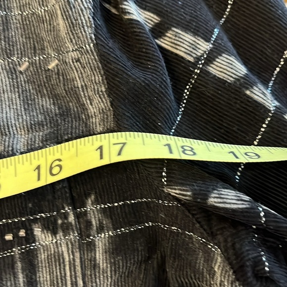 Chicos Black Embroidery Jacket with Metallic threading Size 1=8/10 Medium - Picture 7 of 11